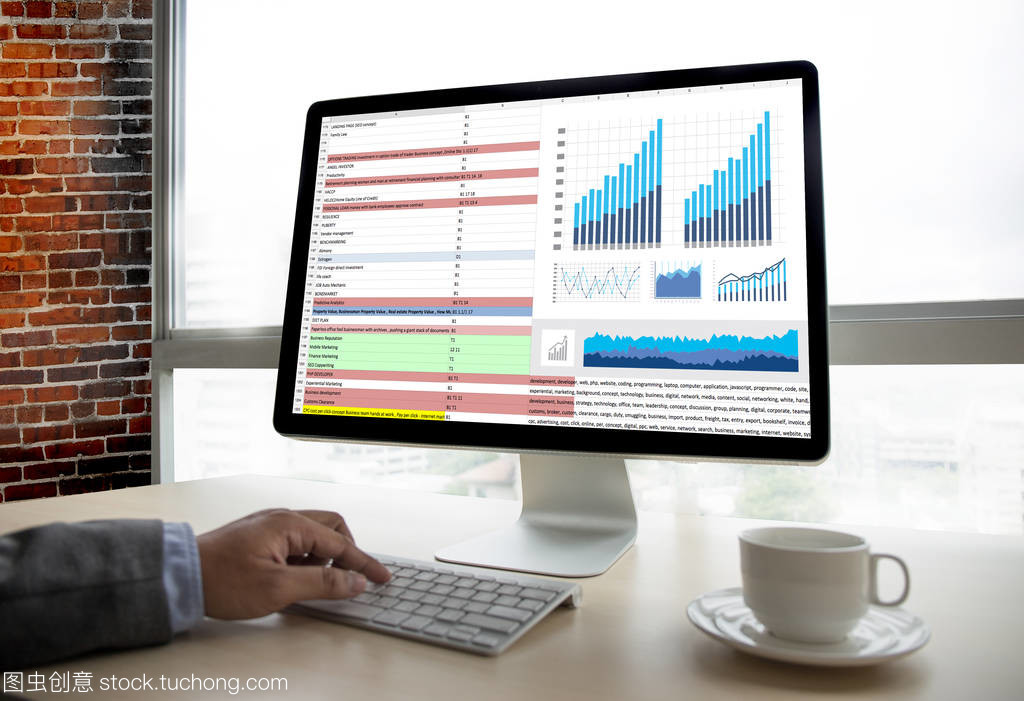 商务信息技术人士 硬数据分析驱动决策的新引擎